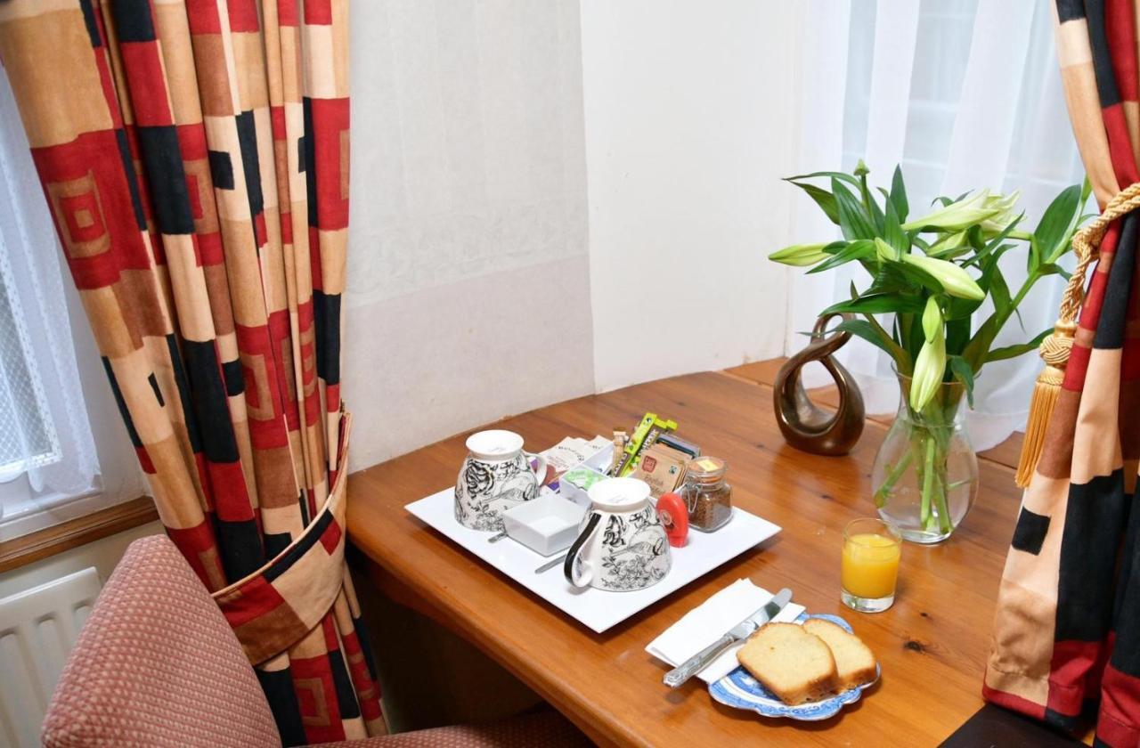 Daleslea Bed & Breakfast Sedbergh Bagian luar foto